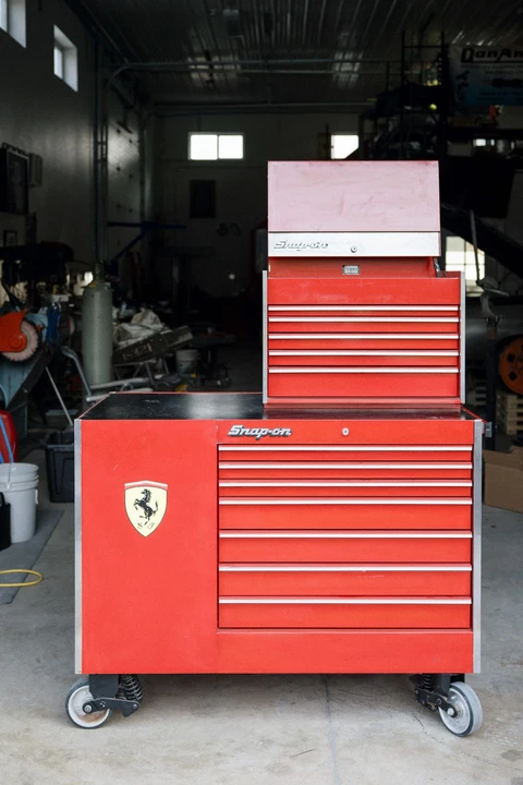 Parts & Memorabilia Tools - Image 2 of 27