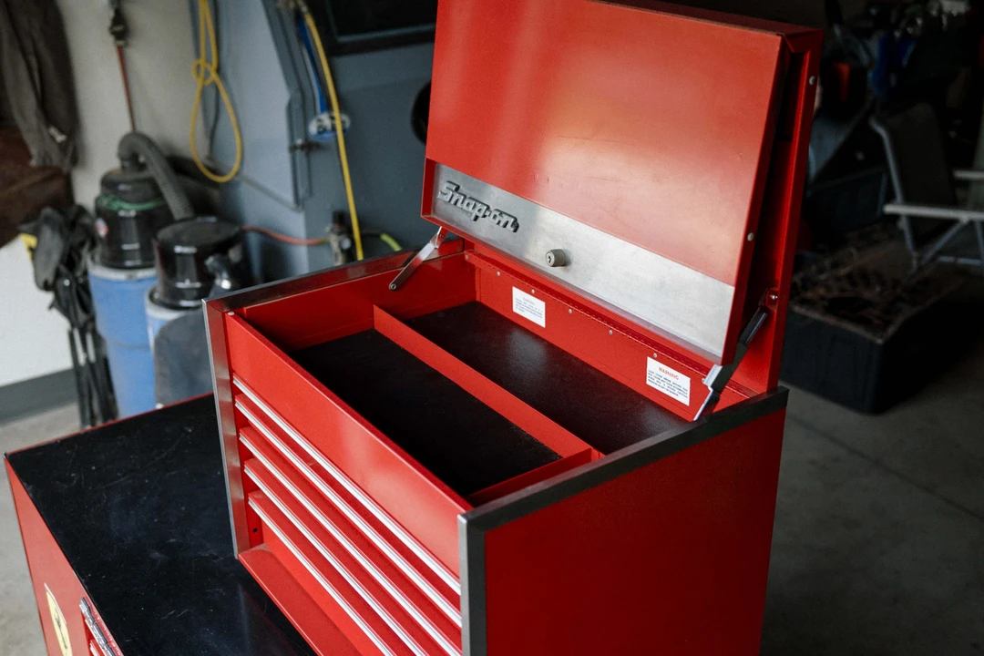 Parts & Memorabilia Tools - Image 5 of 27