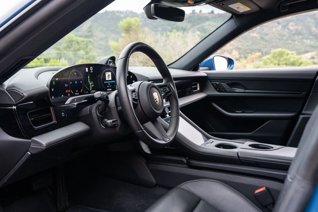 2021 Porsche Taycan 4S - Image 11 of 16
