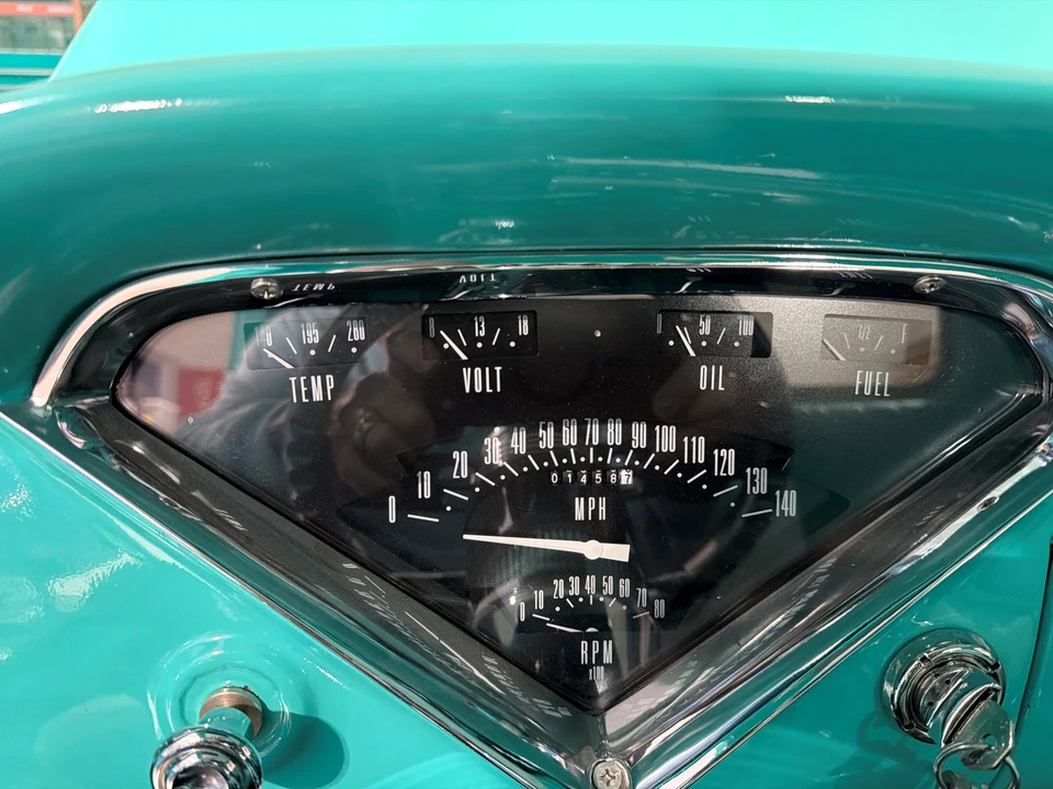 1956 Chevrolet Task Force - Image 9 of 10