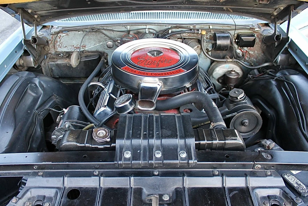 1962 Oldsmobile Starfire - Image 3 of 11