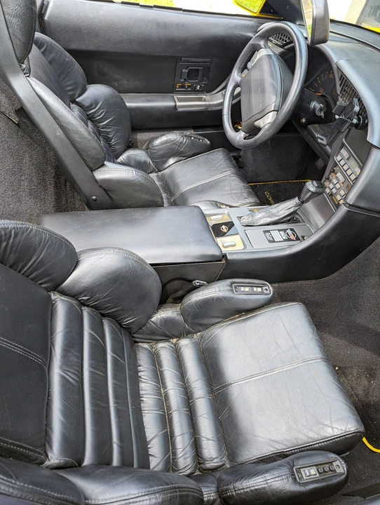 1990 Chevrolet Corvette C4 - Image 6 of 10