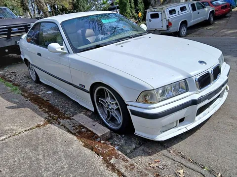 1995 BMW 325i Coupe