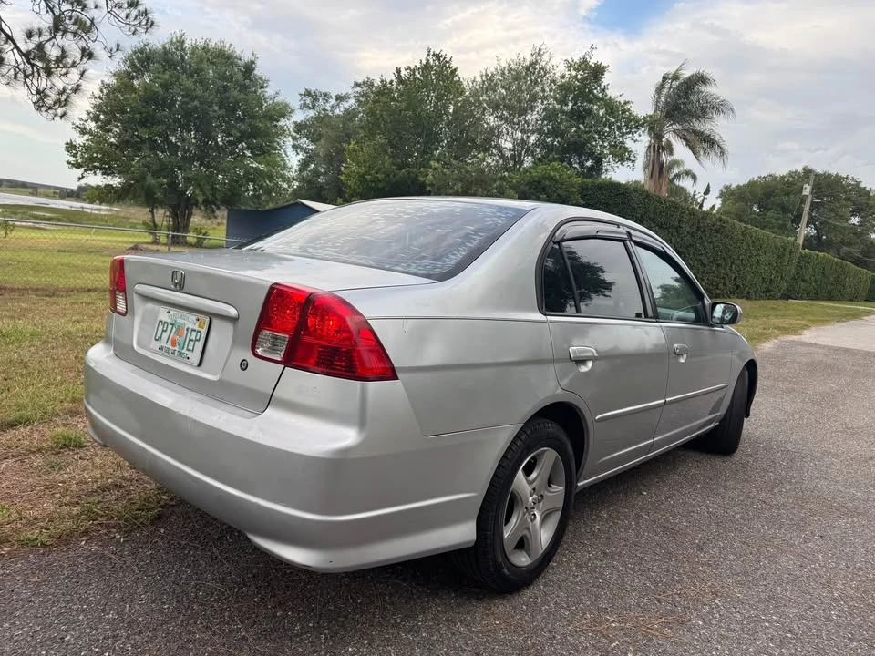 2004 Honda Civic 7th Gen - Image 5 of 15