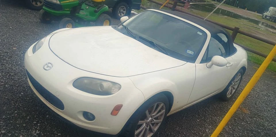 2006 Mazda NC MX-5 Miata - Image 2 of 9