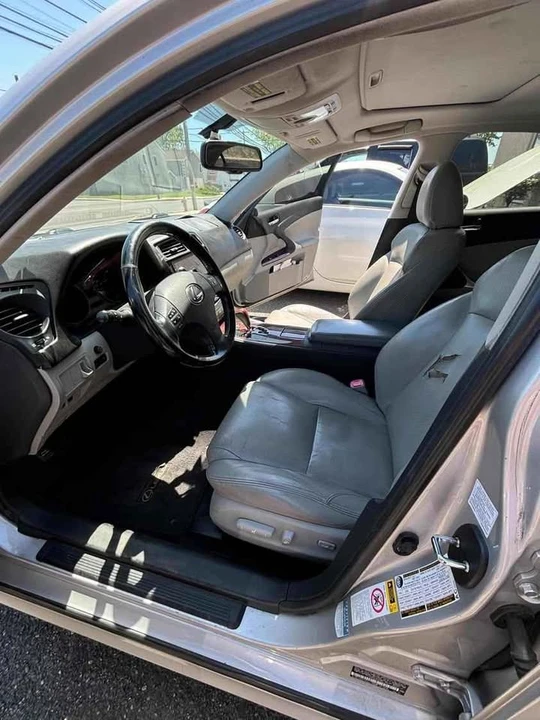 2007 Lexus IS 2nd Gen - Image 19 of 20