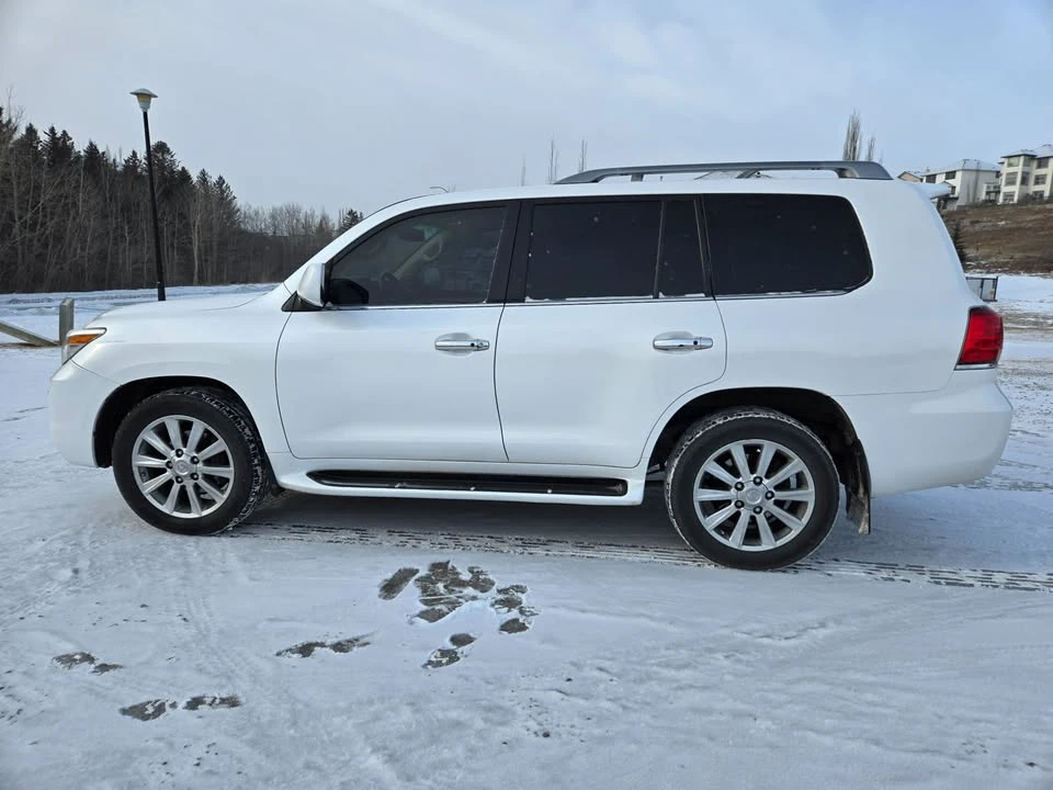 2008 Lexus LX 3rd Gen - Image 5 of 10