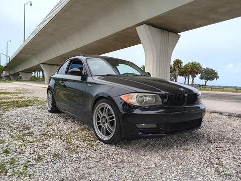 2009 BMW 128i