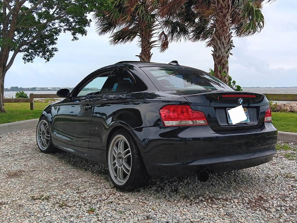 2009 BMW E81/E82/E88 1 Series - Image 4 of 6