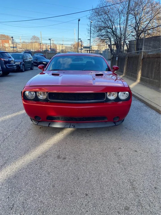 2011 Dodge Challenger 3rd Gen - Image 2 of 7