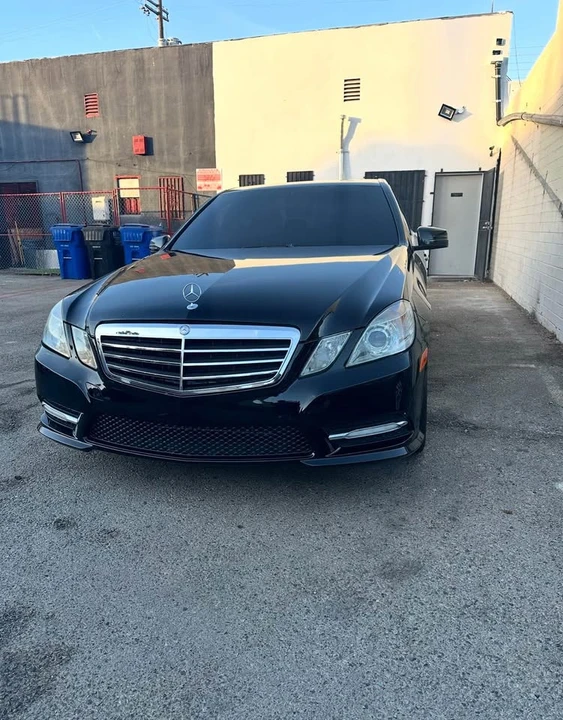 2012 Mercedes-Benz W212 E-Class - Image 4 of 8