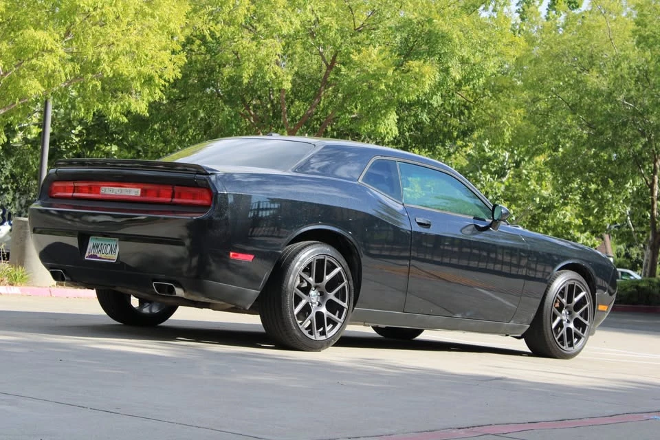 2014 Dodge Challenger 3rd Gen - Image 5 of 19