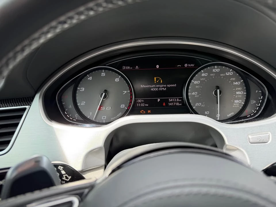 2015 Audi D4 S8 - Image 11 of 11