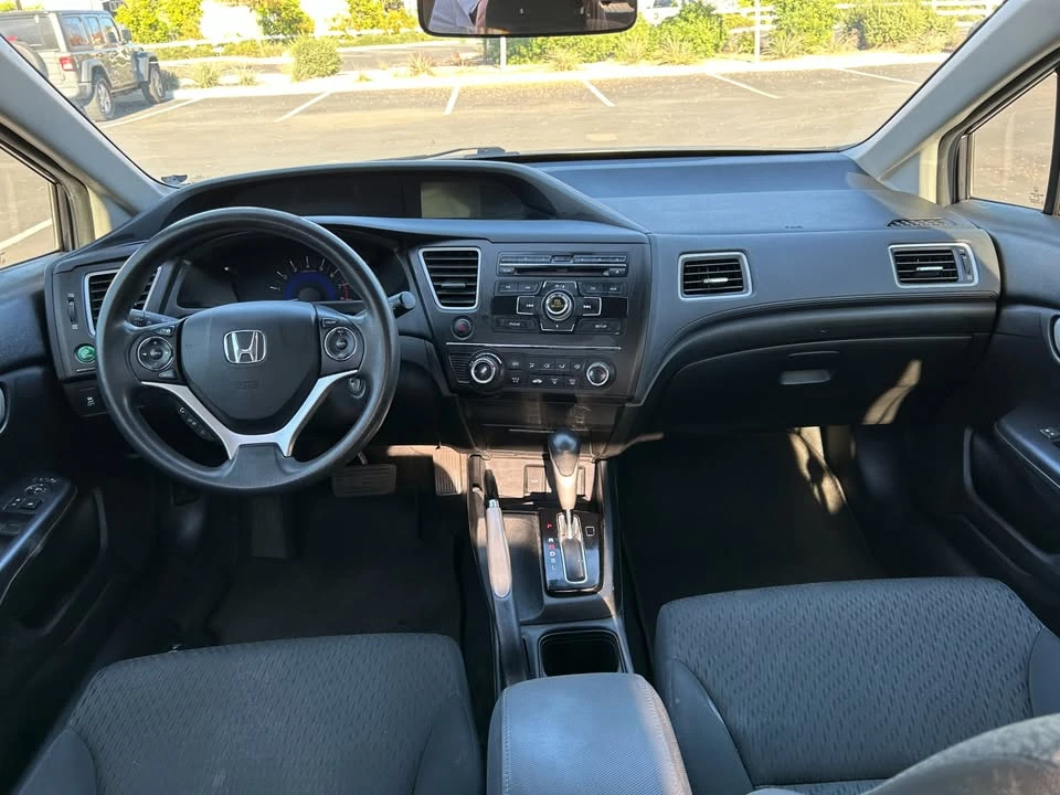 2015 Honda Civic 9th Gen - Image 11 of 15
