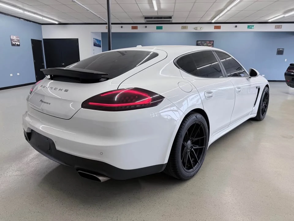 2015 Porsche 970 Panamera - Image 5 of 19
