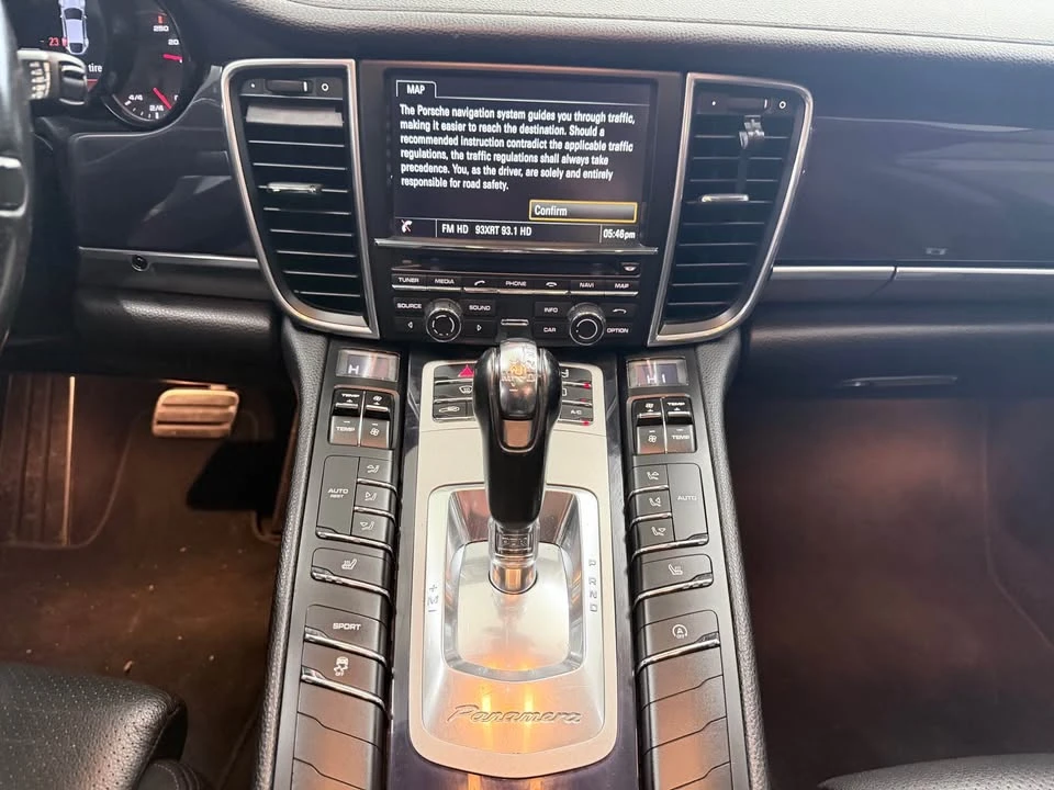 2015 Porsche 970 Panamera - Image 13 of 19