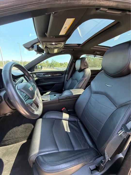 2017 Cadillac CT6 - Image 6 of 8