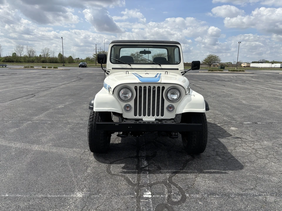 1982 Jeep CJ8 Scrambler - Image 4 of 10