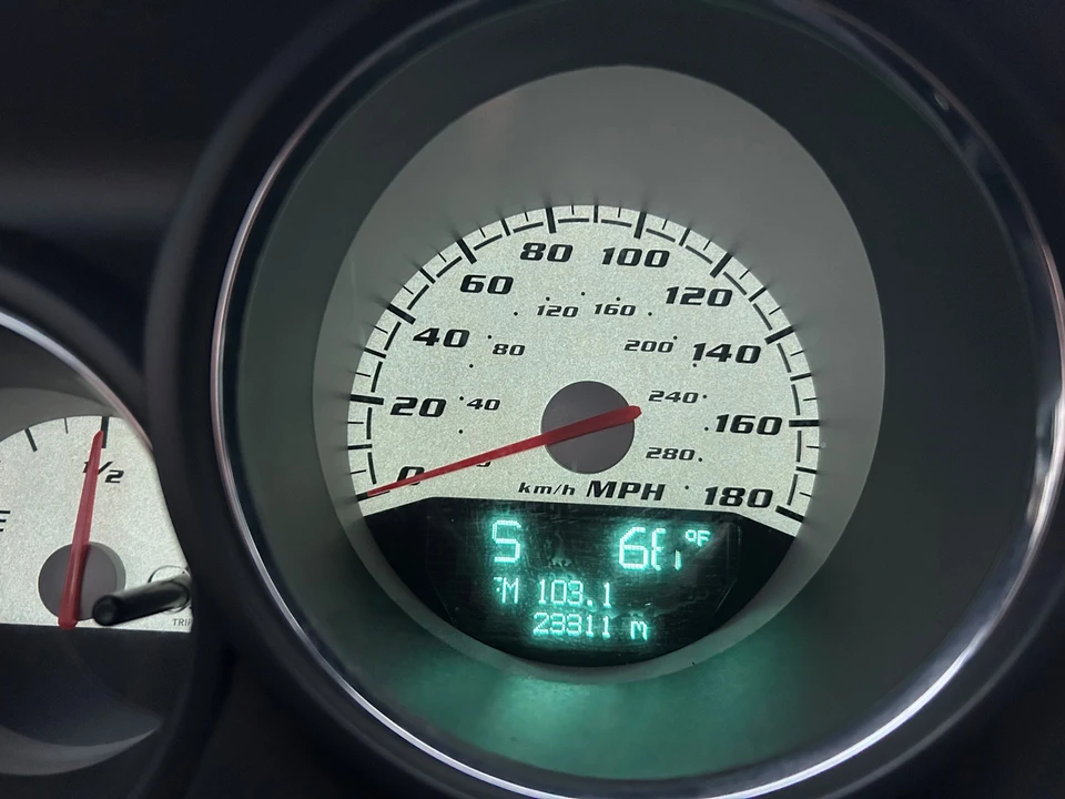 2009 Dodge Challenger SRT8 & 392 3rd Gen - Image 8 of 10