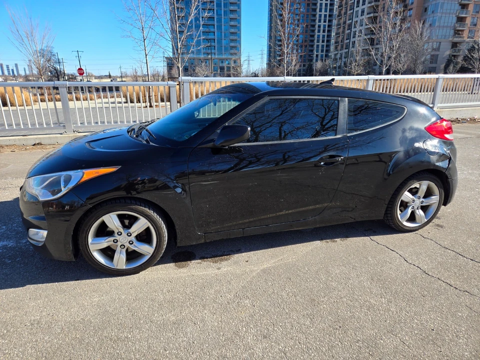2012 Hyundai Veloster - Image 12 of 13