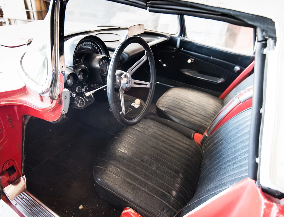 1961 Chevrolet Corvette C1 - Image 13 of 15