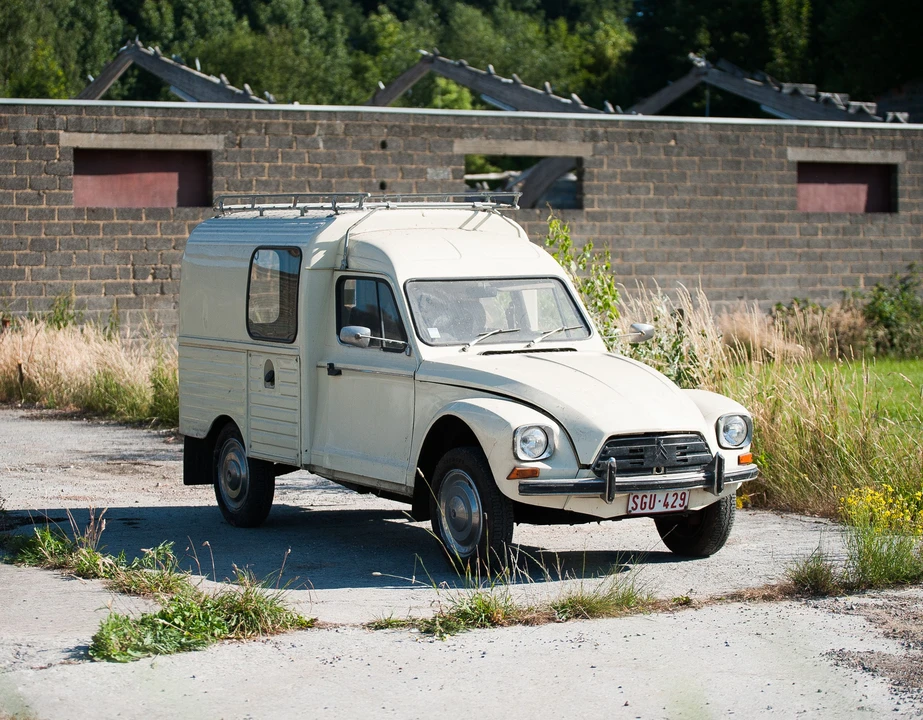 1980 Citroen Dyane - Image 6 of 11