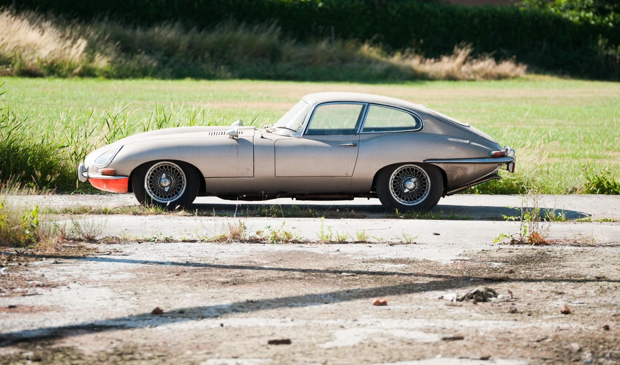 1964 Jaguar E-Type Series 1 - Image 13 of 31