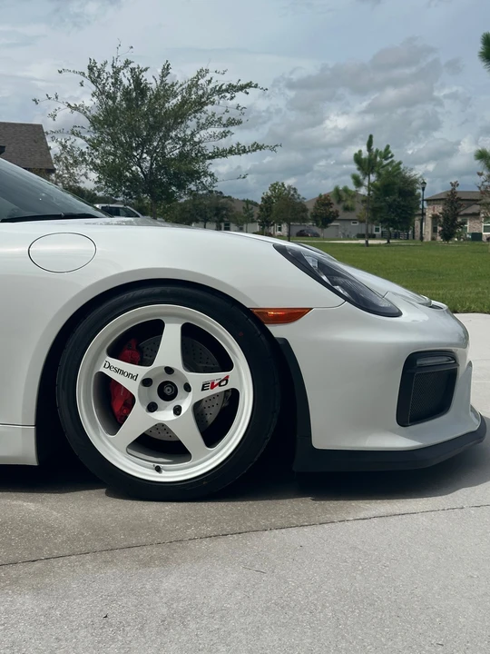 2015 Porsche 981 Cayman - Image 2 of 31
