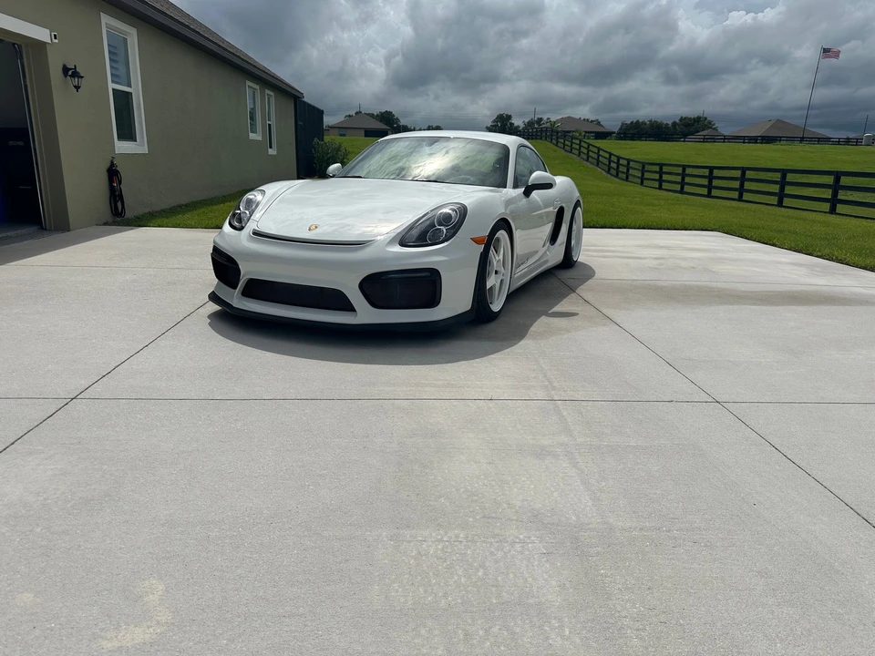 2015 Porsche 981 Cayman - Image 31 of 31
