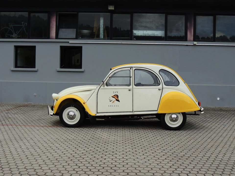 1986 Citroen 2CV - Image 12 of 31