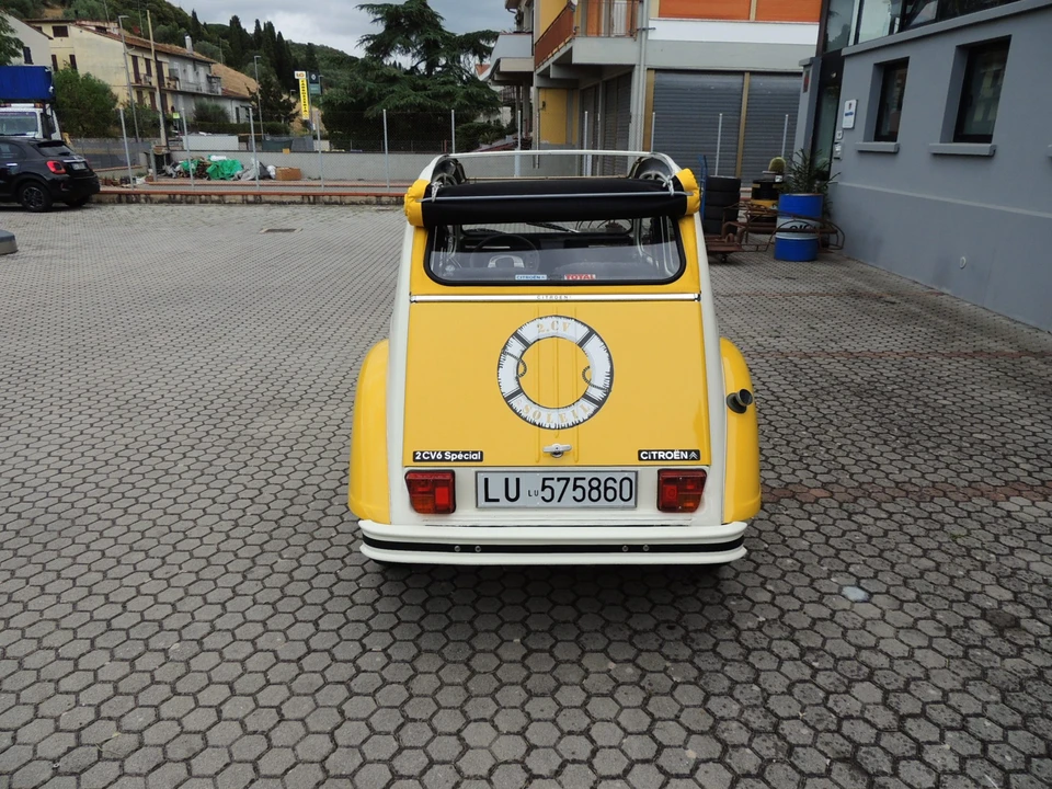 1986 Citroen 2CV - Image 16 of 31