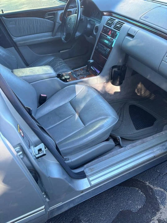1998 Mercedes-Benz W210 E-Class - Image 4 of 5