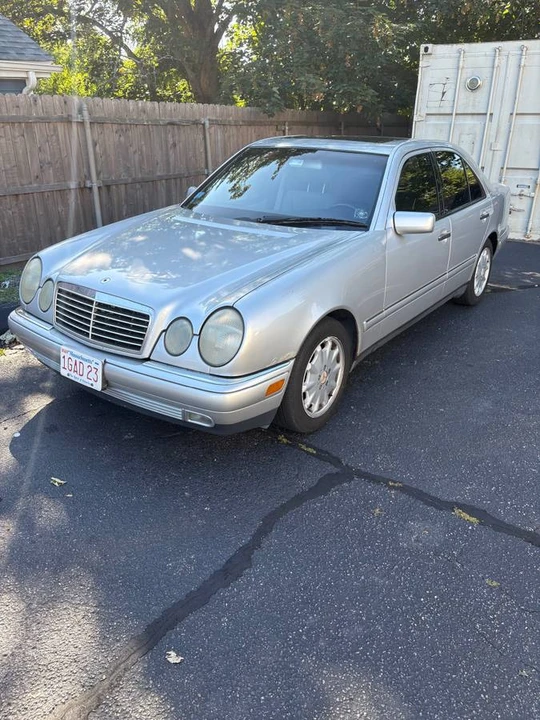 1998 Mercedes-Benz W210 E-Class - Image 2 of 5