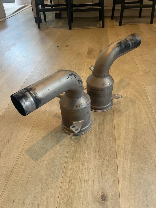 2021 Parts & Memorabilia Mechanical Components - Image 2 of 4