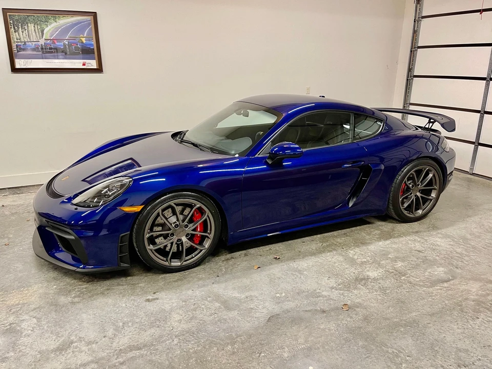 2020 Porsche 718 Cayman GT4 - Image 3 of 17