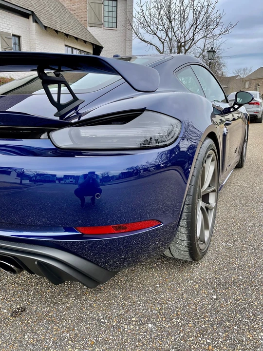 2020 Porsche 718 Cayman GT4 - Image 13 of 17