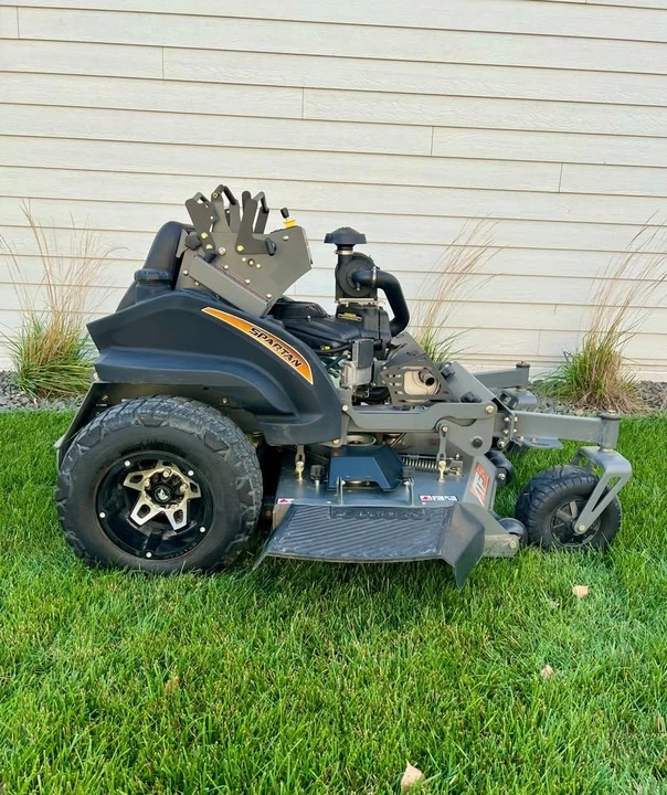 2022 Spartan - Image 9 of 10