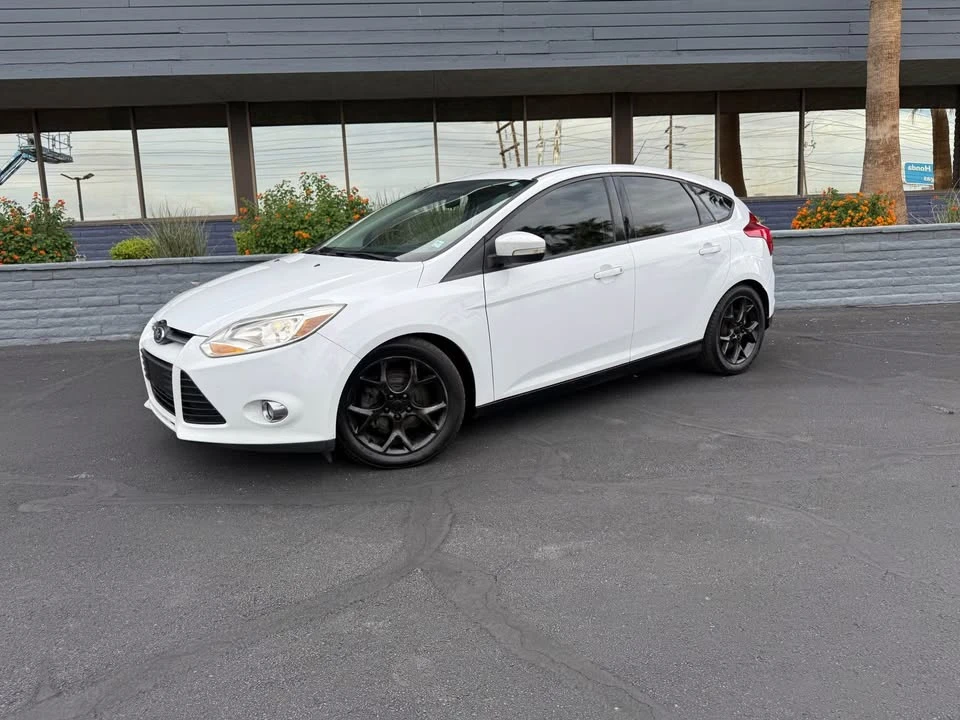 2014 Ford Focus 3rd Gen - Image 2 of 9