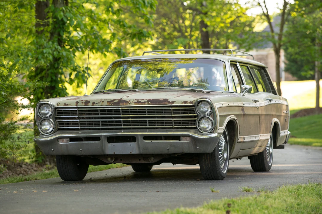 1967 Ford Country Squire - Image 16 of 31