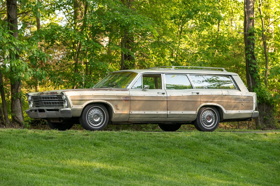 1967 Ford Country Squire - Image 12 of 31