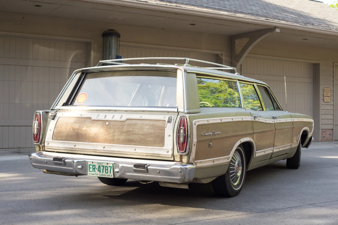 1967 Ford Country Squire - Image 21 of 31