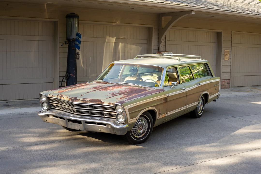 1967 Ford Country Squire - Image 25 of 31