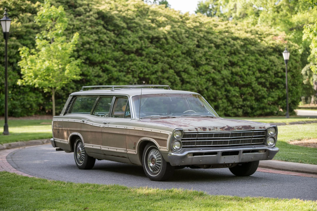 1967 Ford Country Squire - Image 2 of 31