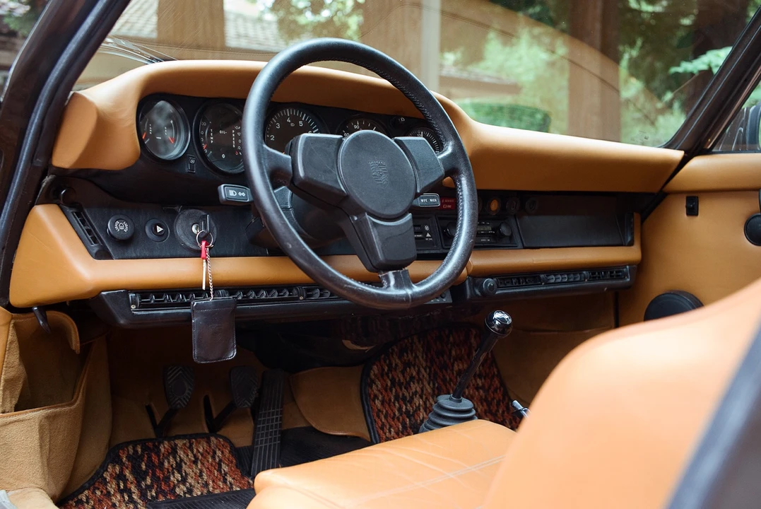 1976 Porsche 930 Turbo - Image 15 of 31