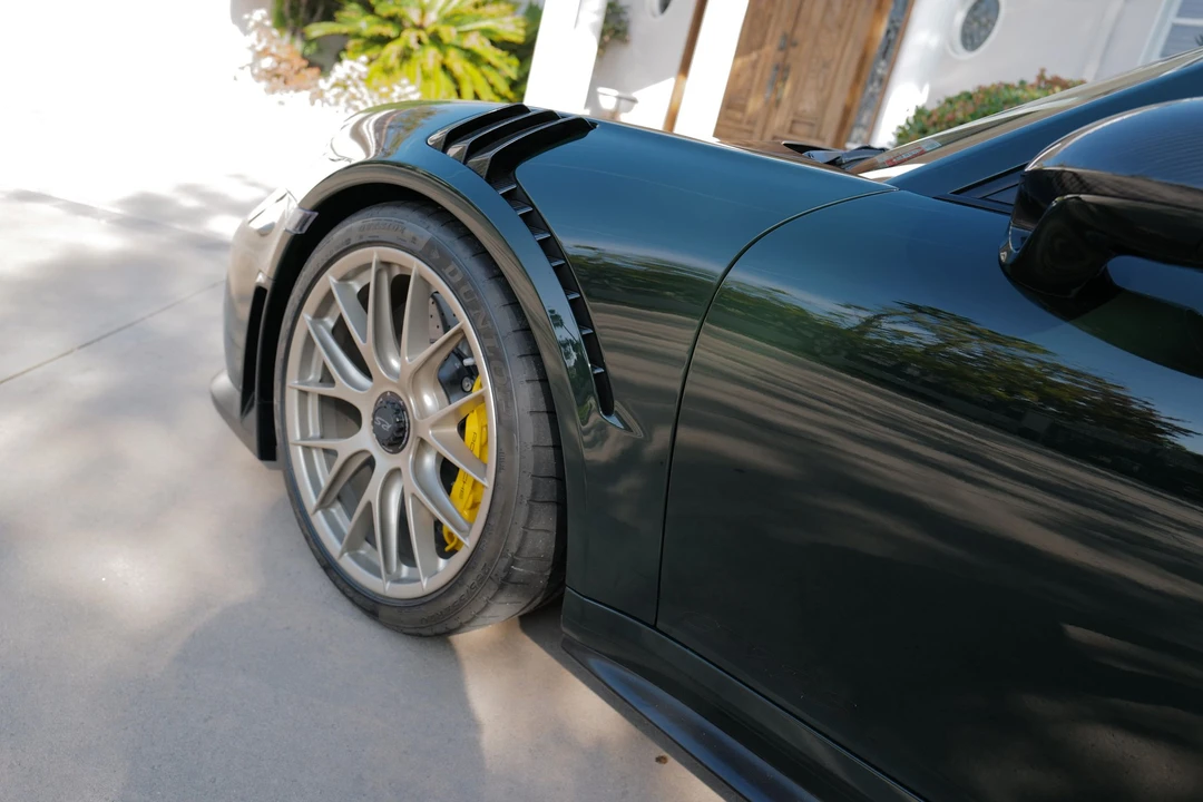 2019 Porsche 991 GT2 RS - Image 4 of 31