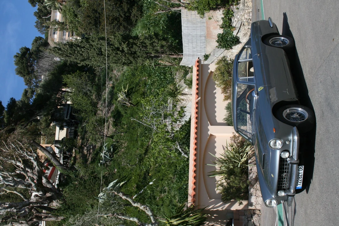 1961 Ferrari 250 GTE - Image 9 of 12