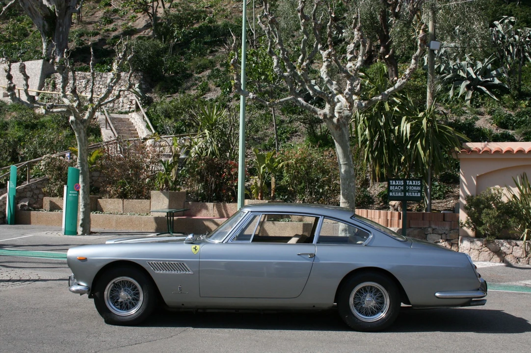 1961 Ferrari 250 GTE - Image 8 of 12