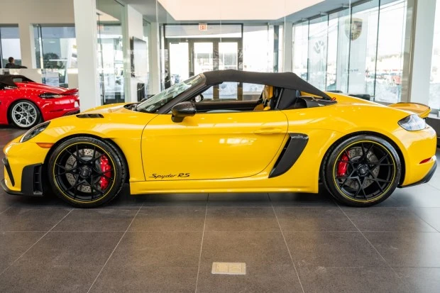2025 Porsche 718 Boxster Spyder RS - Image 4 of 9