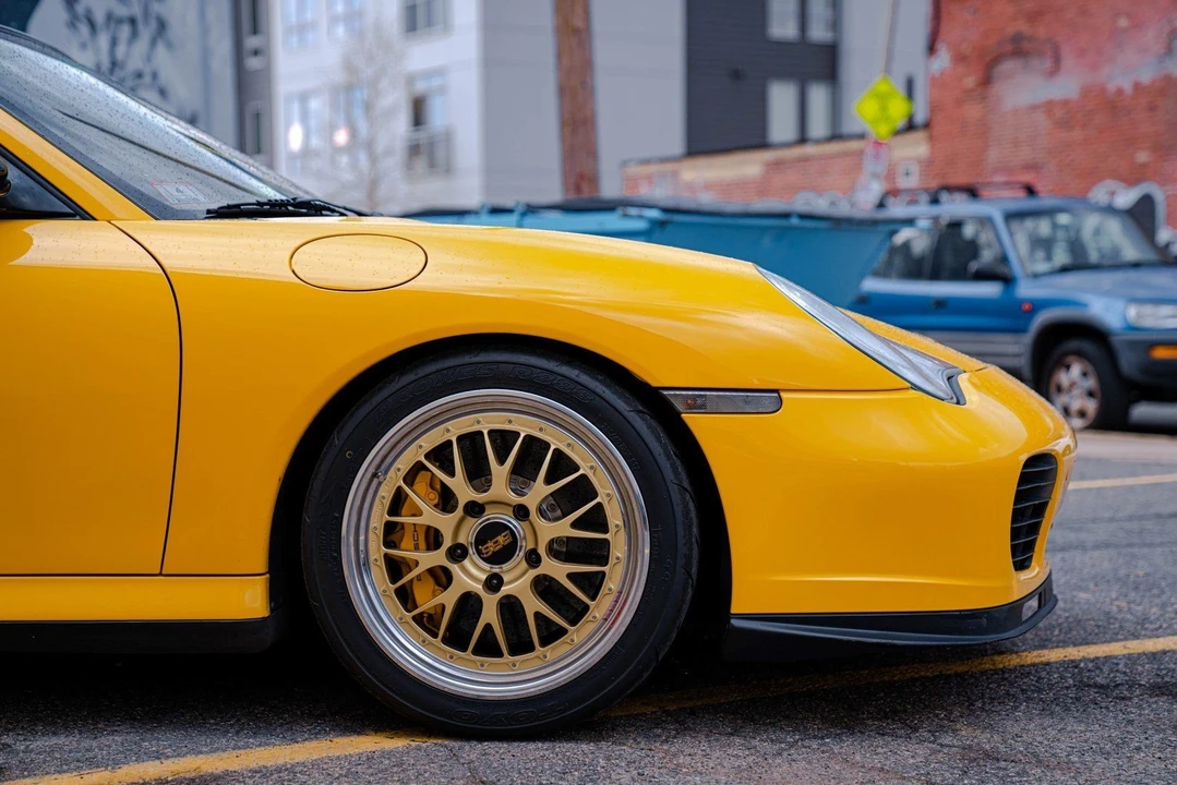 2002 Porsche 996 Turbo - Image 12 of 17