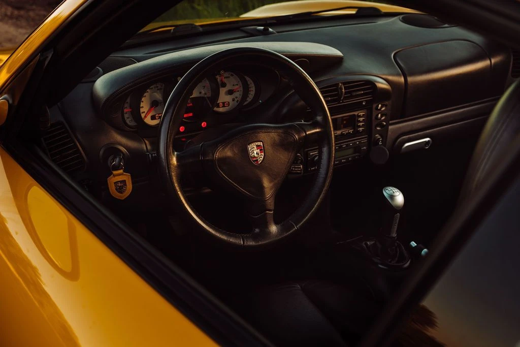 2003 Porsche 996 Turbo - Image 11 of 31